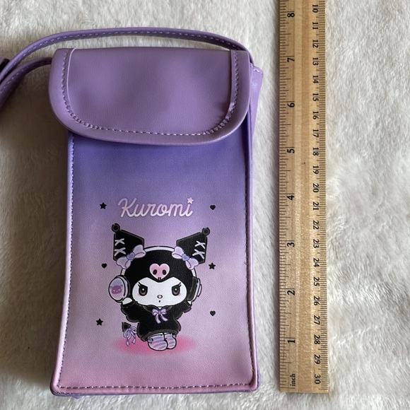 Sanrio Kuromi Towel and Shoulder Bag - Picture 2 of 7